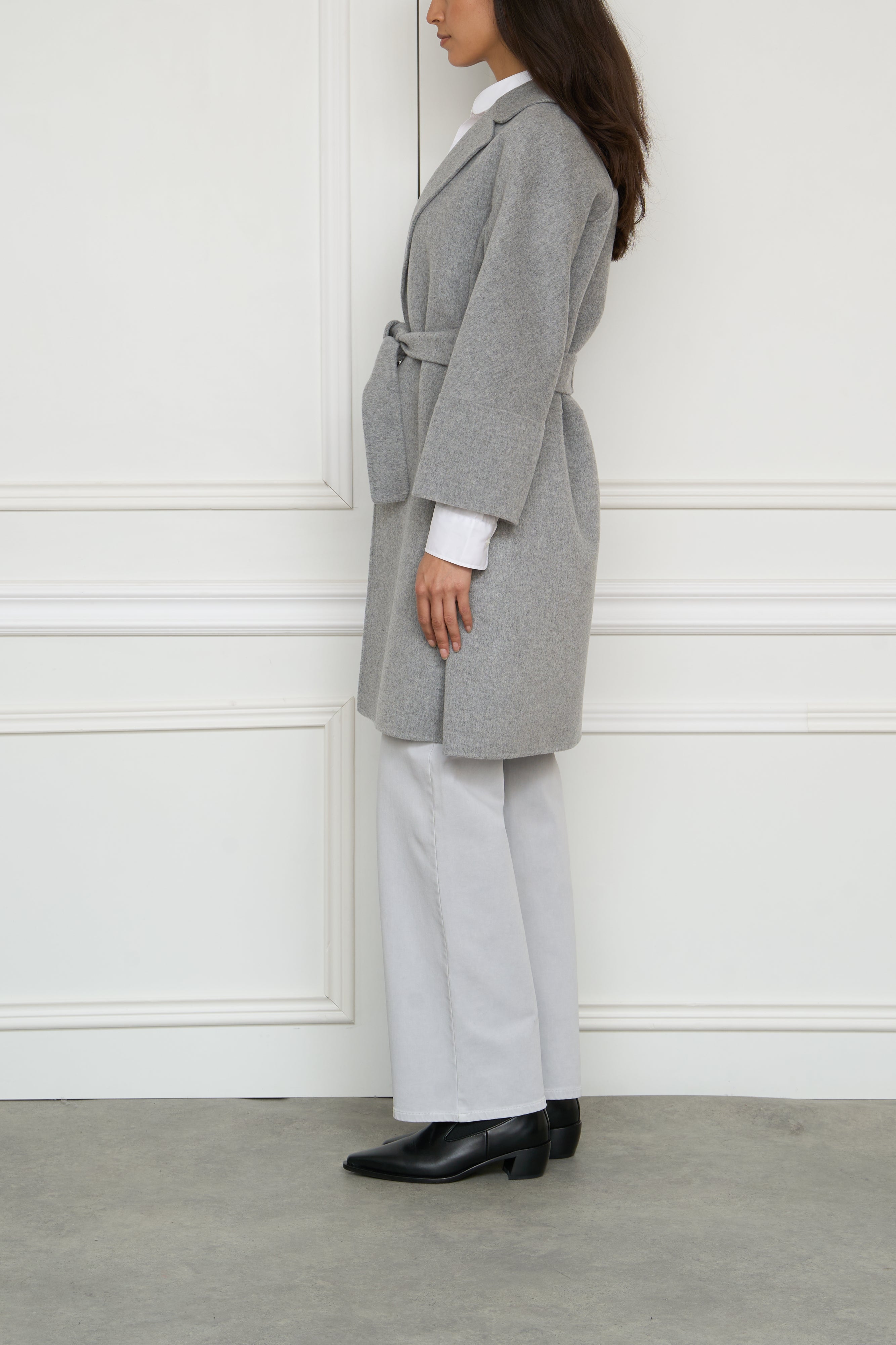 Short coat 'Arona' made of wool in cream