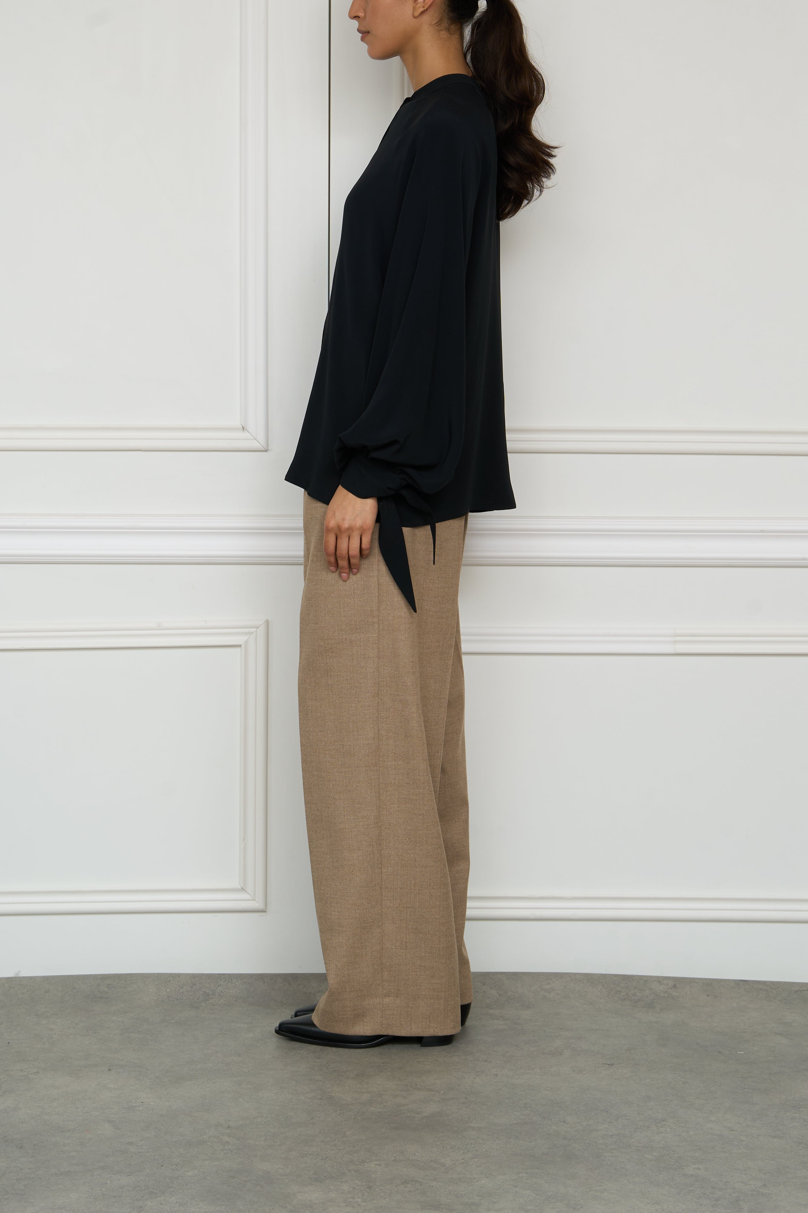 Pants in beige