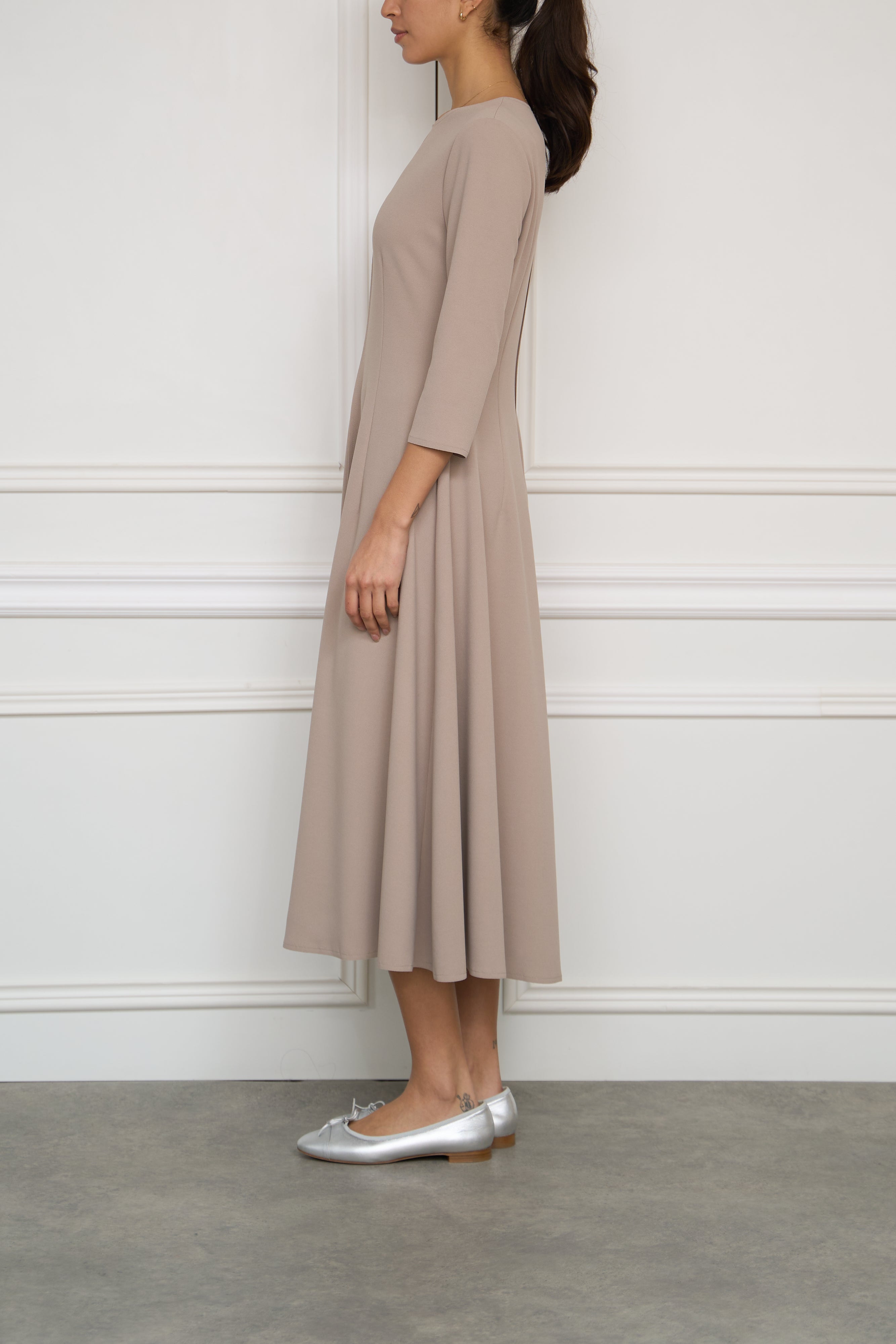 Kleid in beige