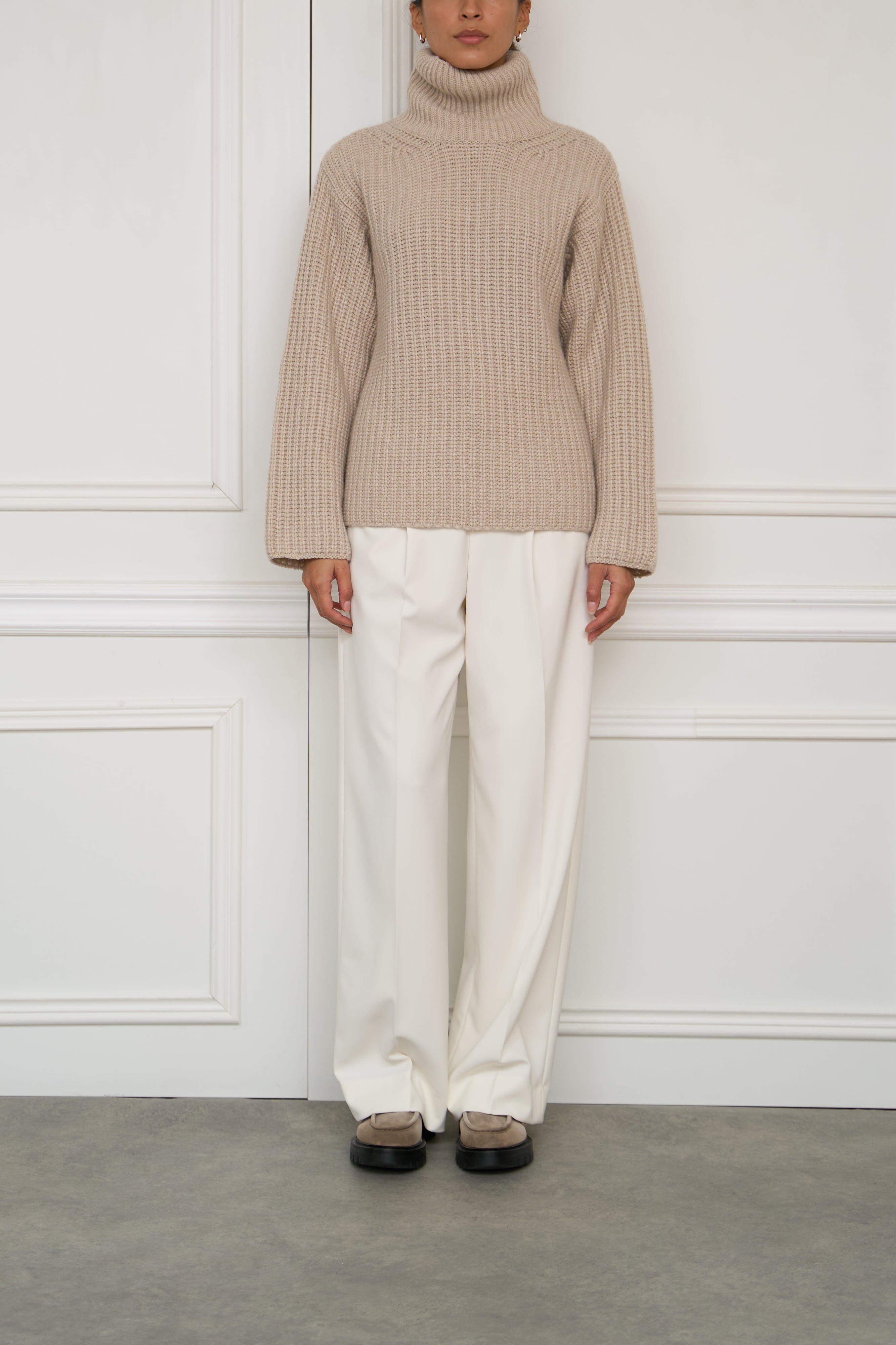 Cashmere Pullover in beige