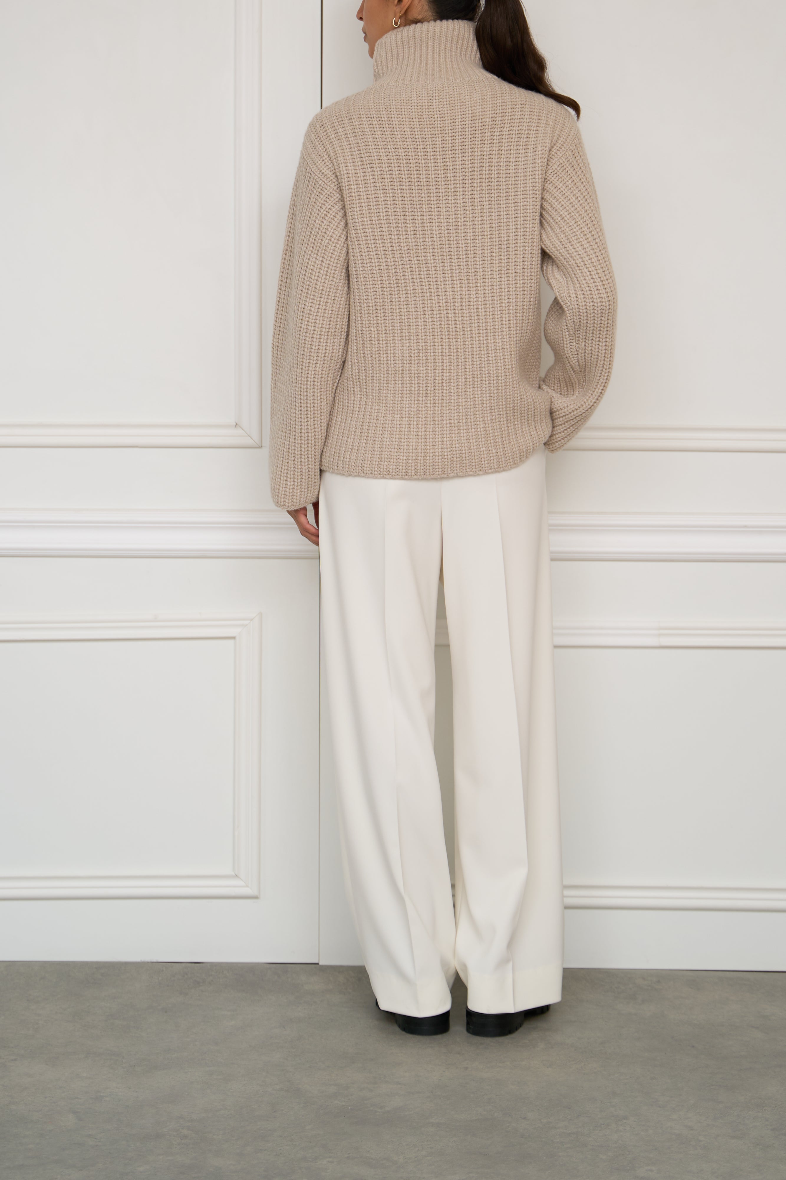 Cashmere Pullover in beige