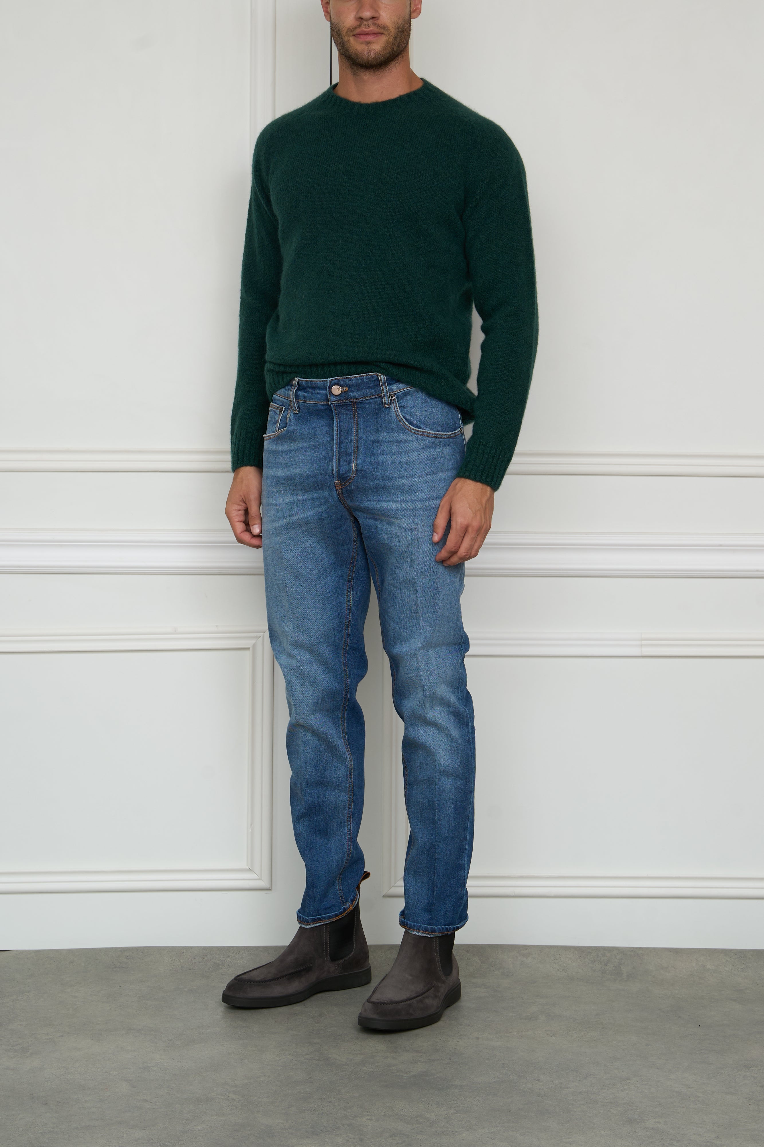 Tapered Jeans in hellblau