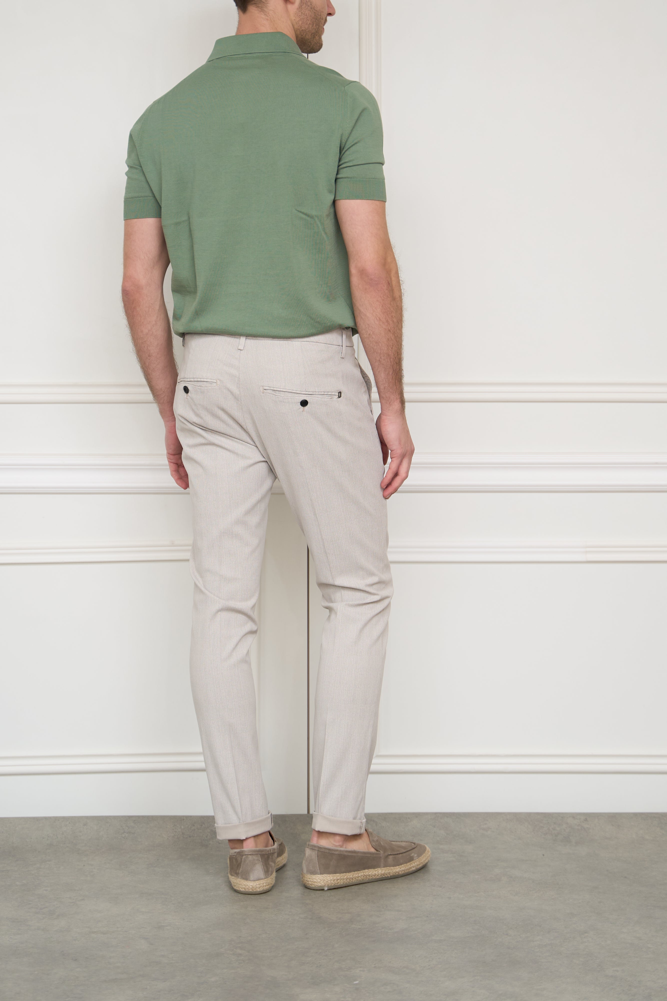 Chino in beige