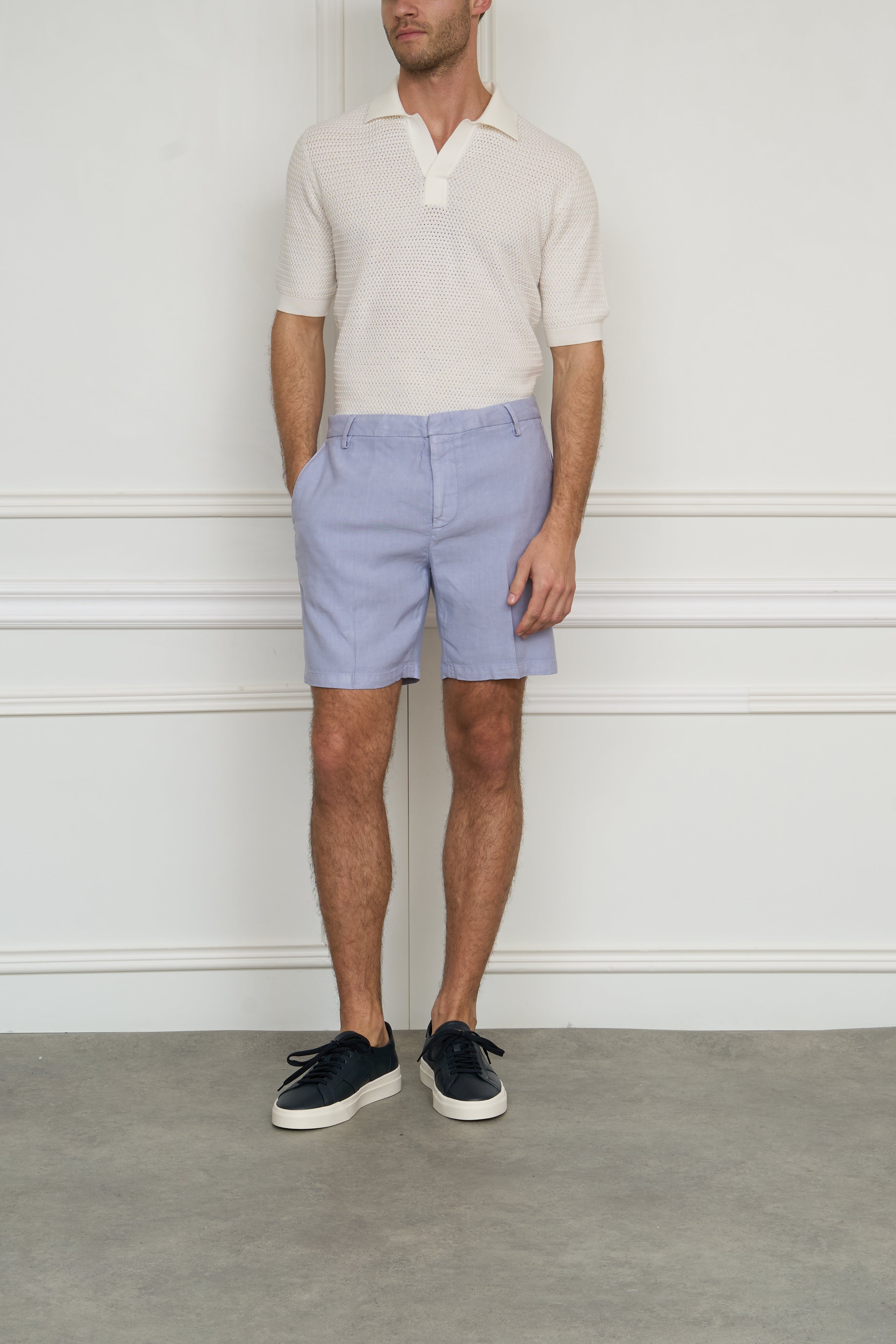 Shorts in hellblau