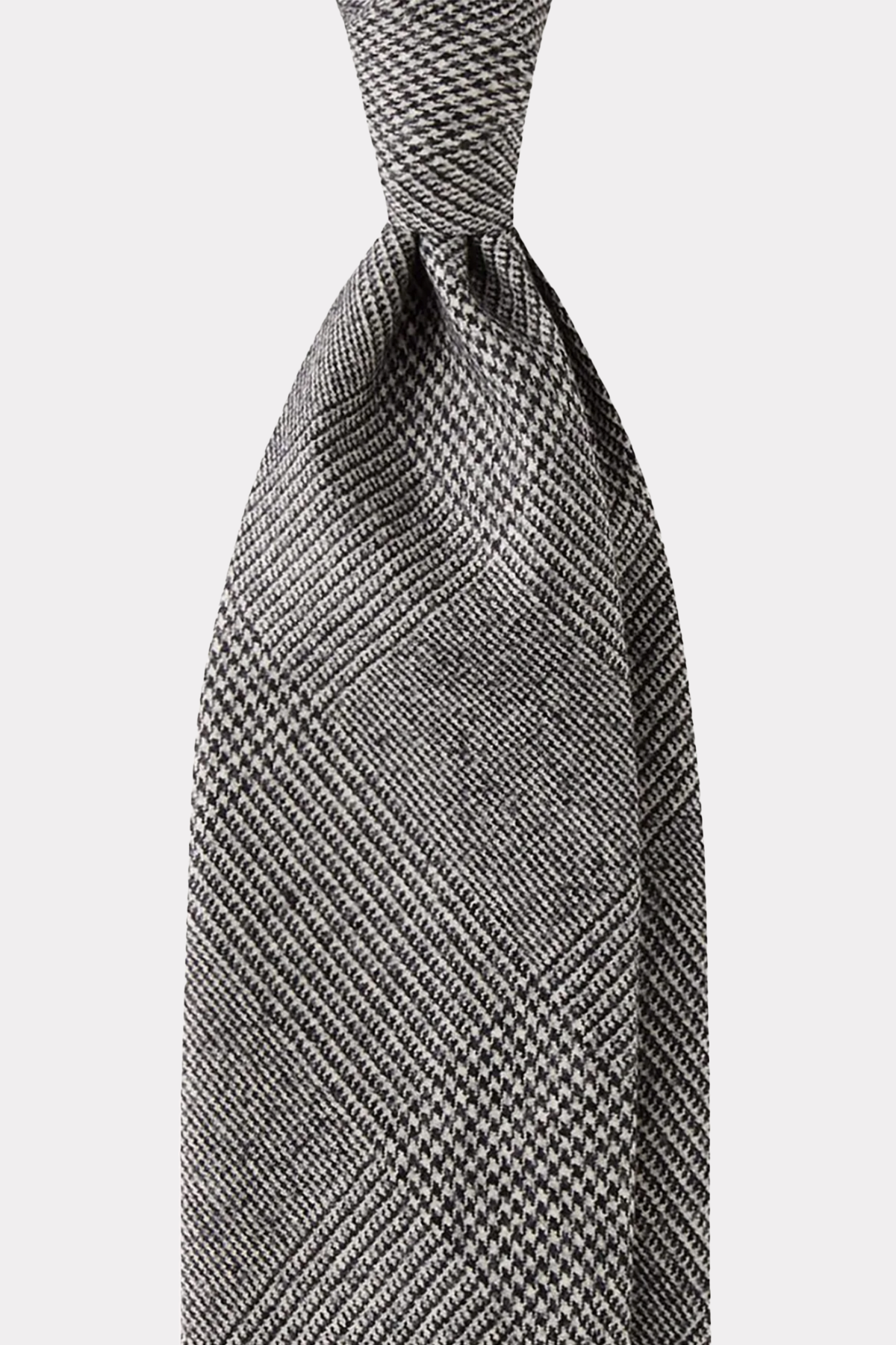 Wool tie in brown