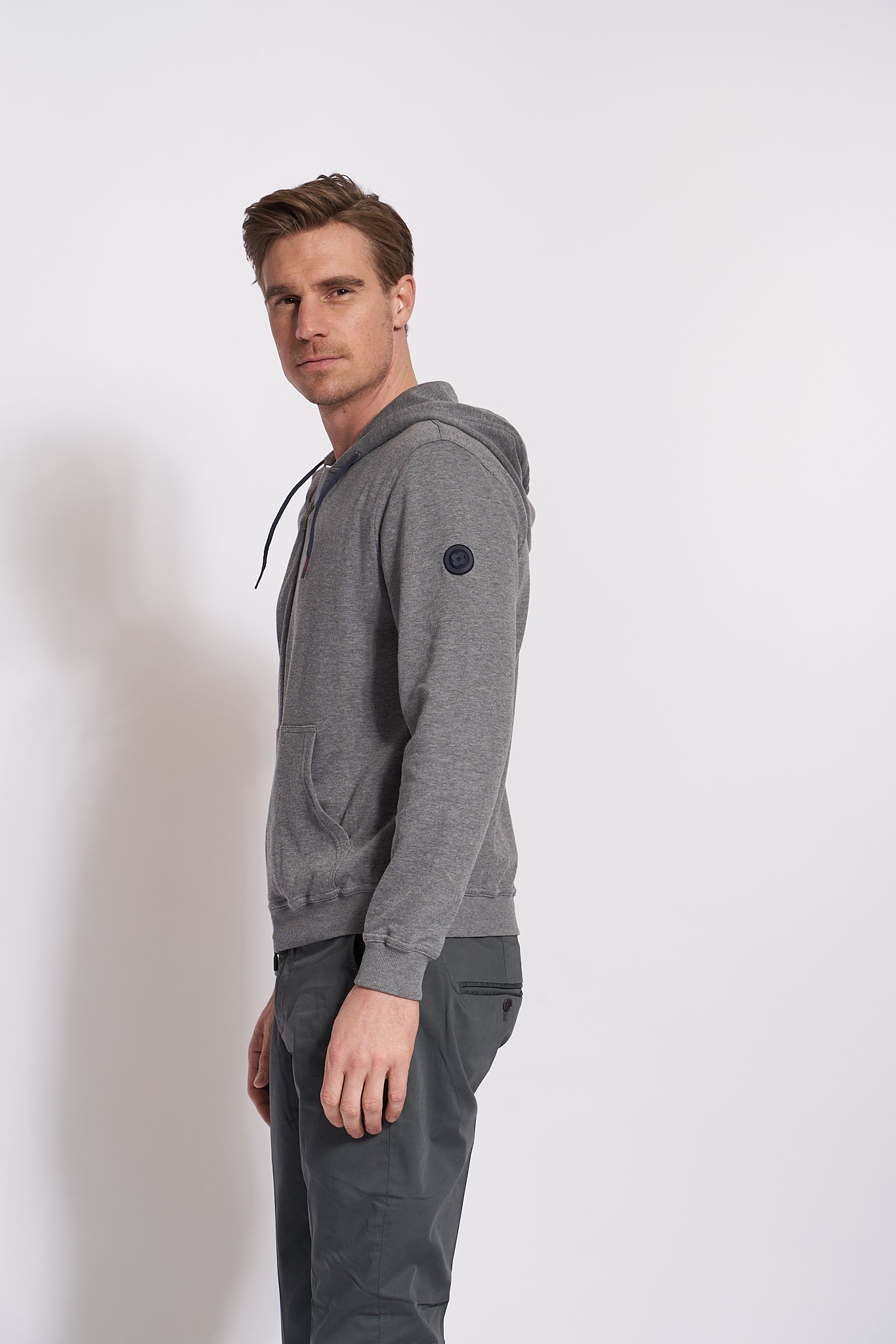 Sweatshirt in grau